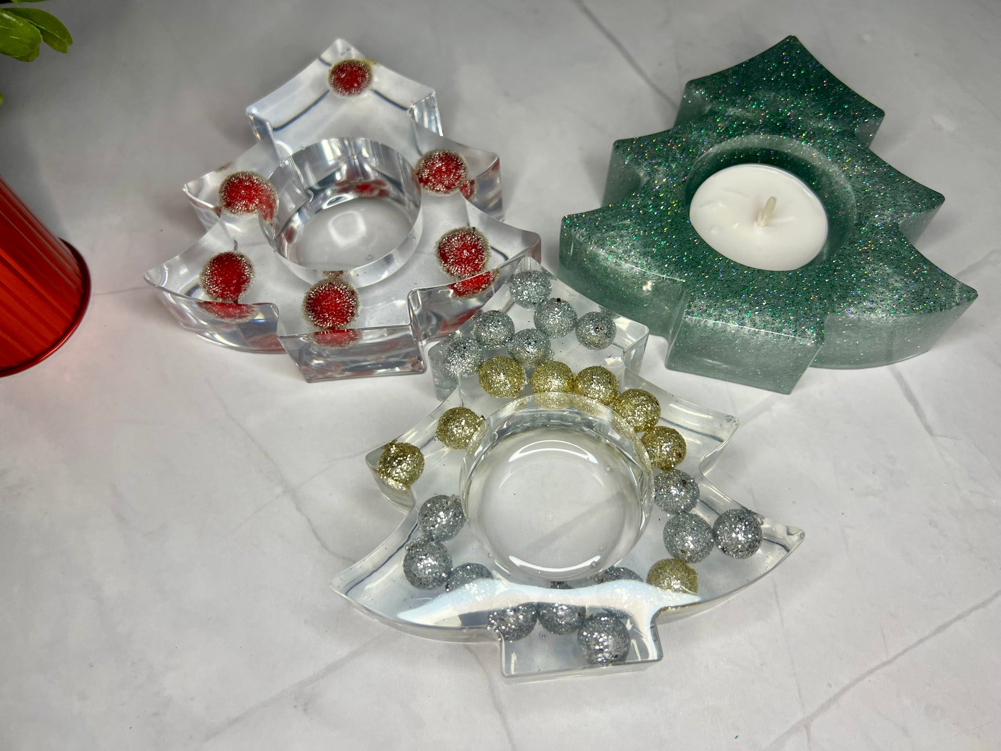 a group of glass objects sitting on top of a table